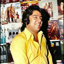 احمد ظاهر شکایت دارم