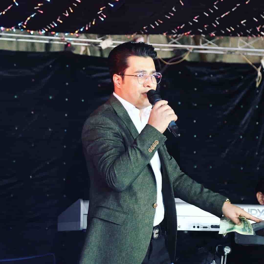 اصغرباکردار توا نئو