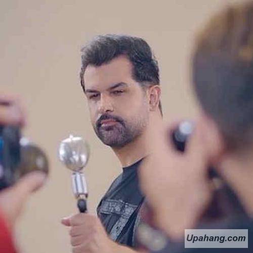 دانلود آهنگ یه کوه درد شدم بعد از تو من مرد شدم بعد از تو من