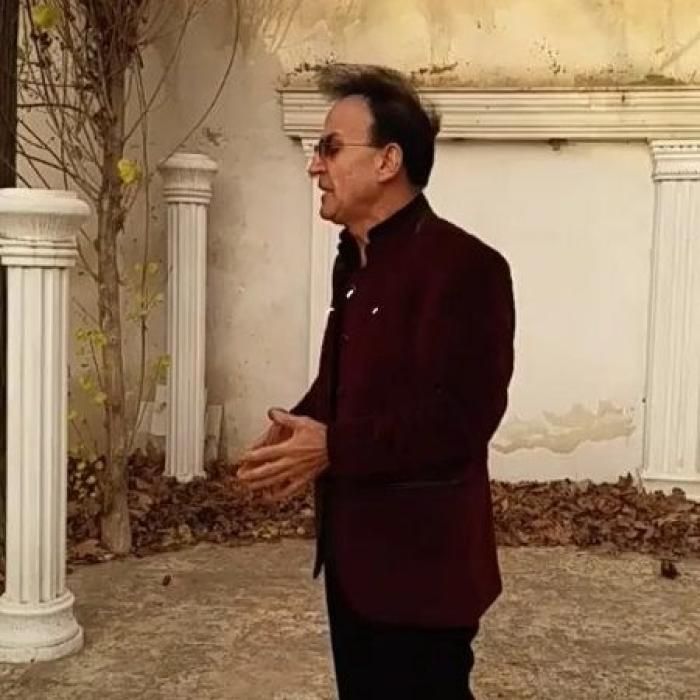 دانلود آهنگ چه تاجی زدی بر سرم زندگی