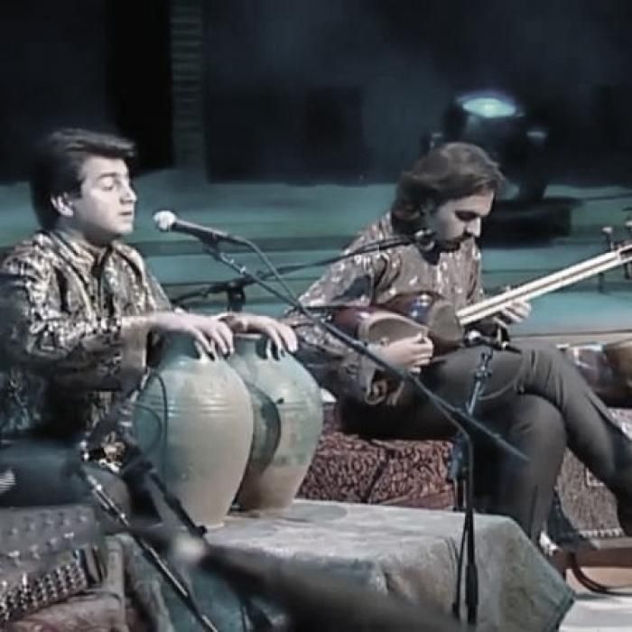 دانلود آهنگ دلم میسوزد و کاری ز دستم بر نمی آید