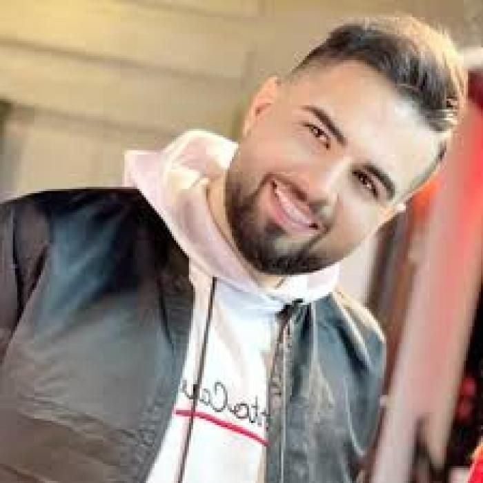 دانلود آهنگ چال رو گونت لبخند دیوونت