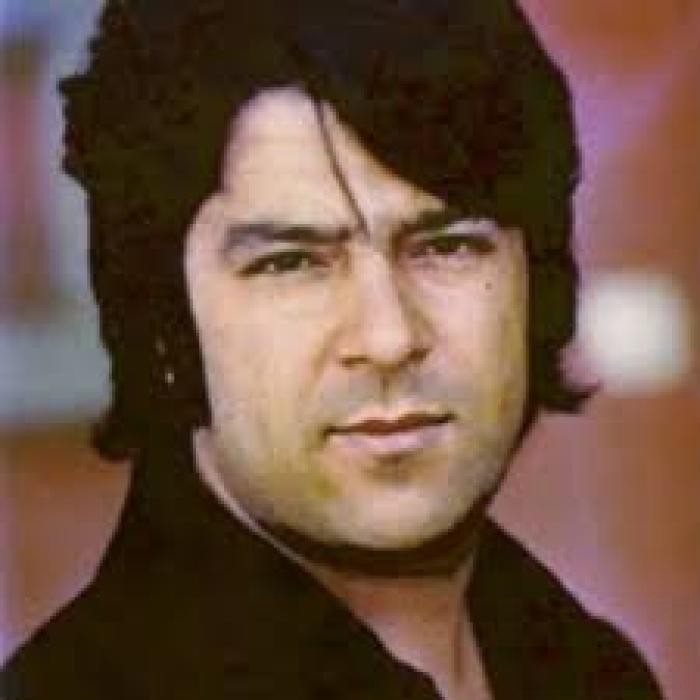 احمد طاهر زندگی چیست خون دل خوردن