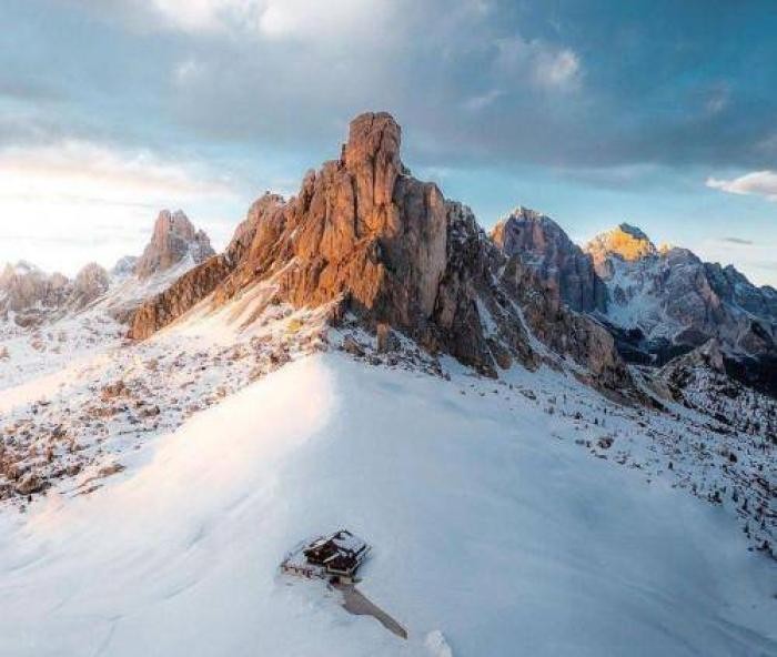 دانلود آهنگ آسمان واریدن واران دلتنگی هر شو له مالم