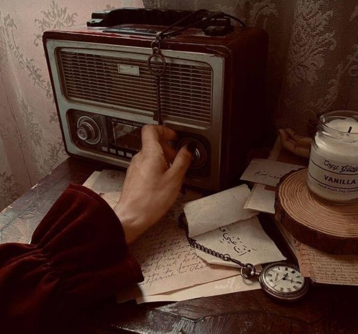 دانلود آهنگ رو به راه نیست احوالم شبا بد روزا درگیر کارم