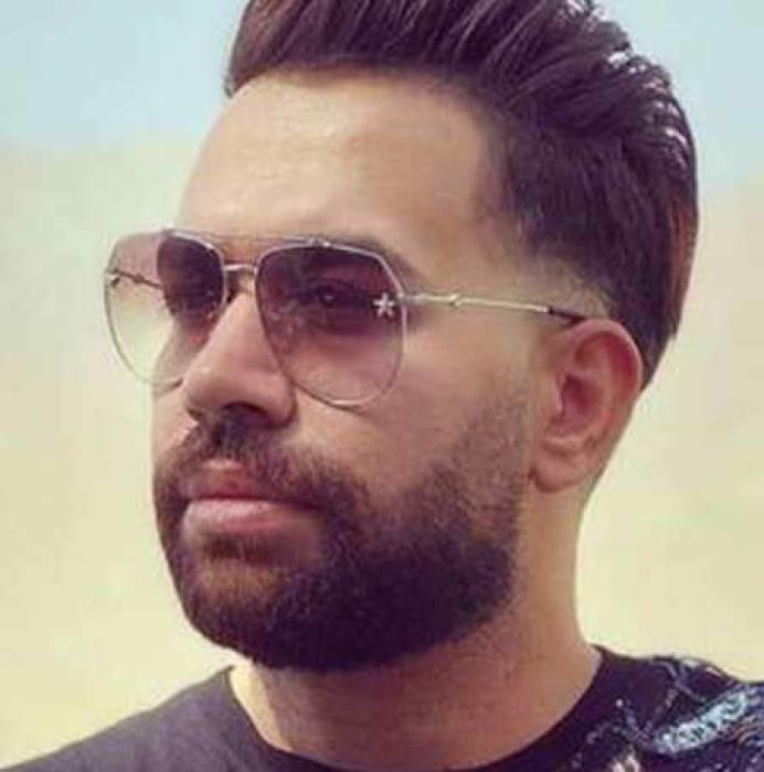 دانلود آهنگ به همان جادوی چشمان تو سوگند