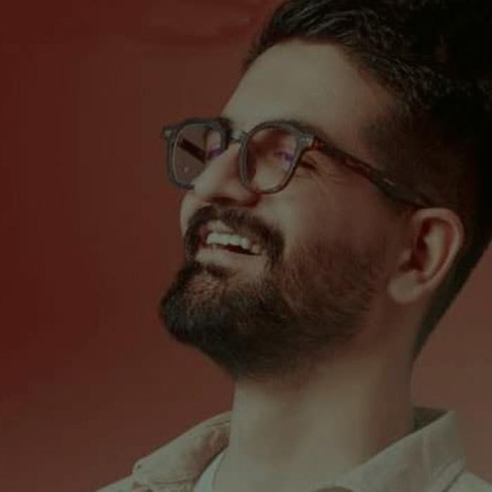 دانلود آهنگ شاید این حسرت من راه یکی شدن شد