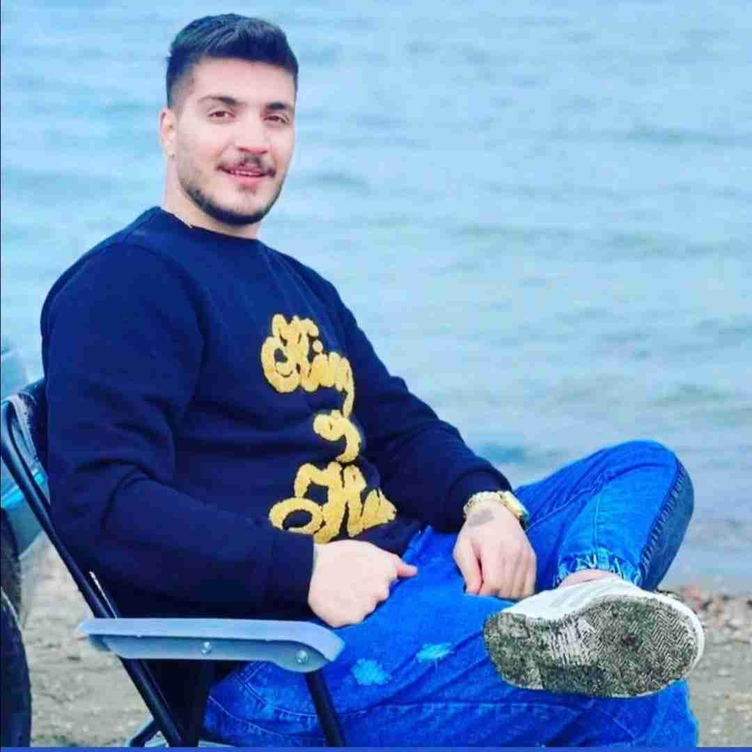 آرمین برمایه نمیدونم