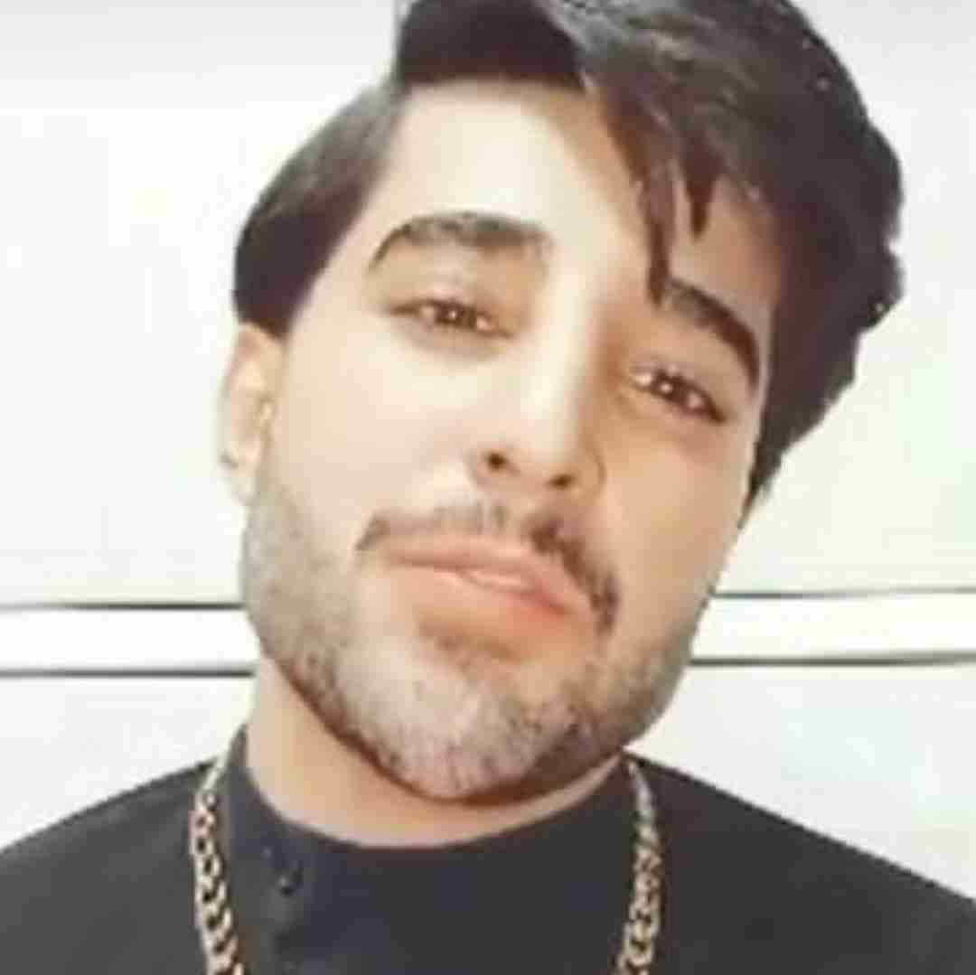 دانلود آهنگ میدونم تلخه این حرفام اما قسم به پاکیه شبام دانش