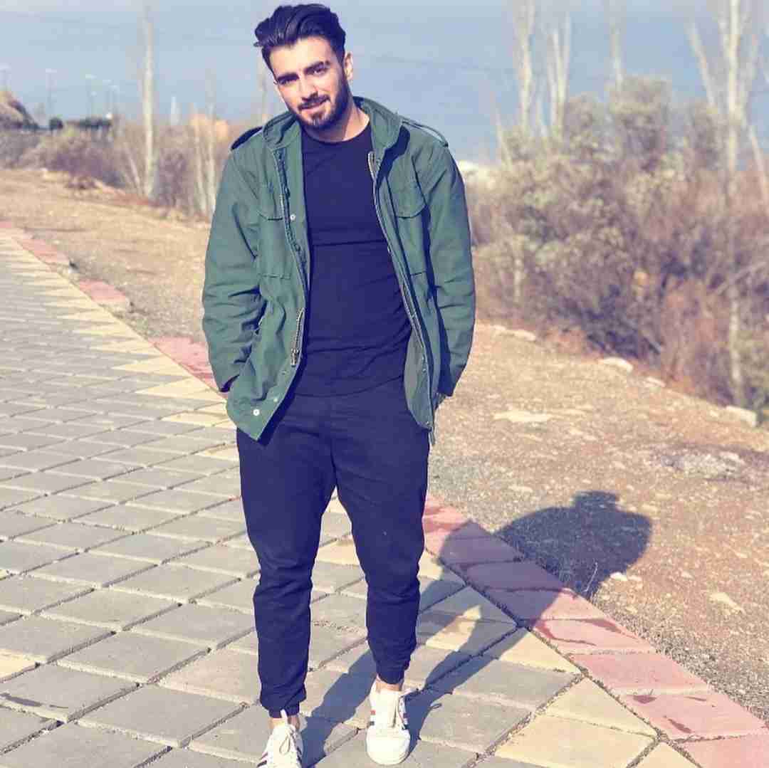 رامین تجنگی و محمد امیری تو یه سردردی برام باعث حال بدمی