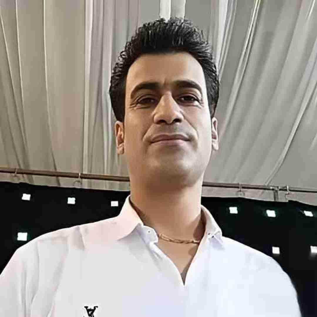 دانلود آهنگ من پسندیدمت از دور و دلم رفته از اون شب مسلم فتاحی