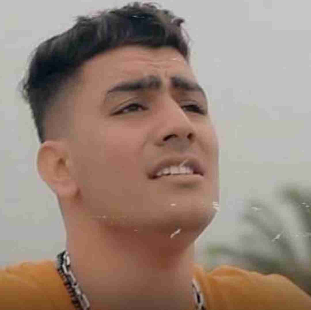 یزدان همتی نفسو طناب گرده یک دشمن شیطان آخه