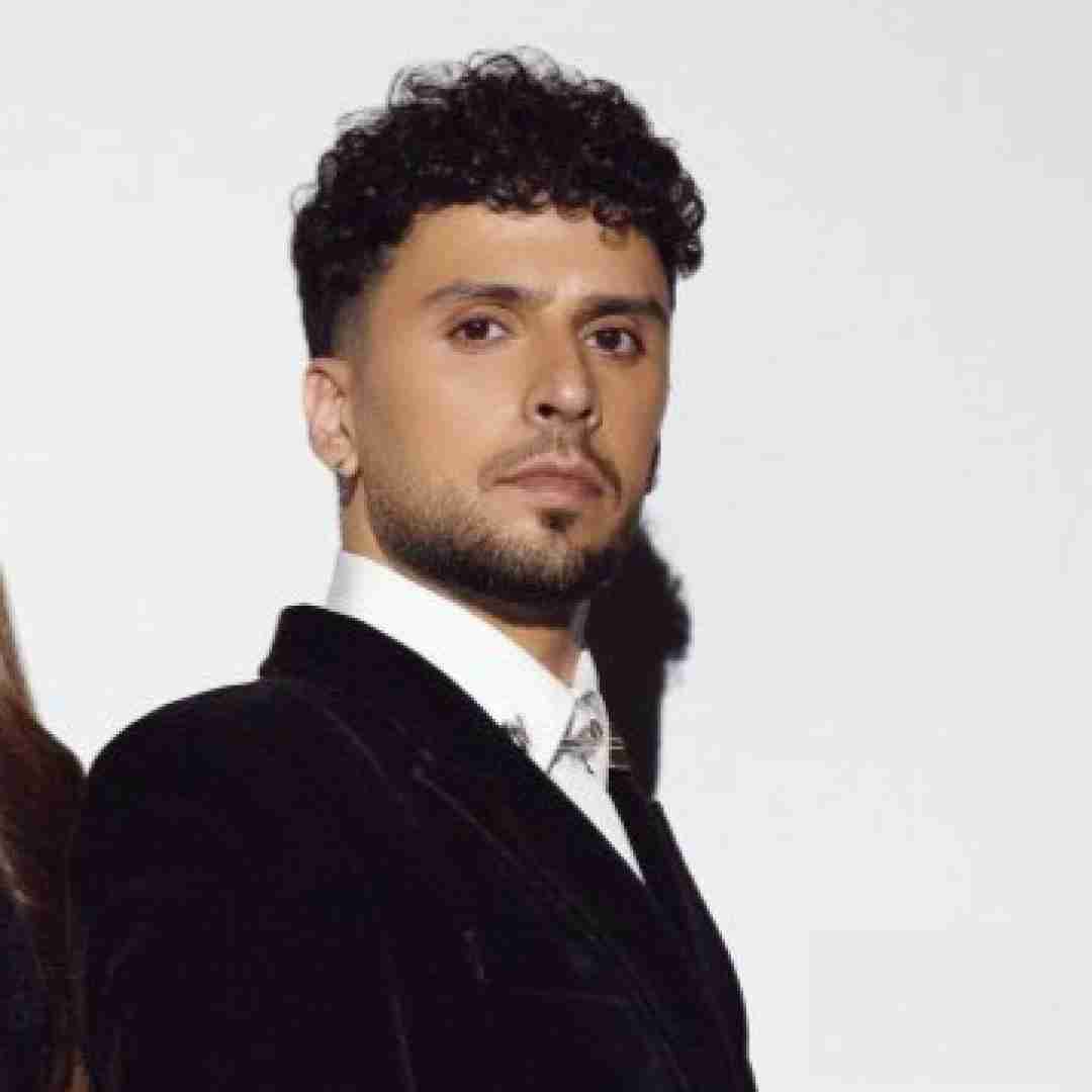 Ebru Yasar V Siyam Yoksun