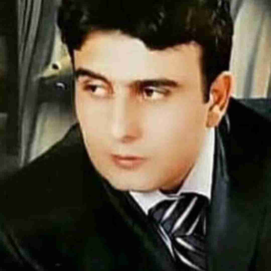 امین امیری جواب تلخ
