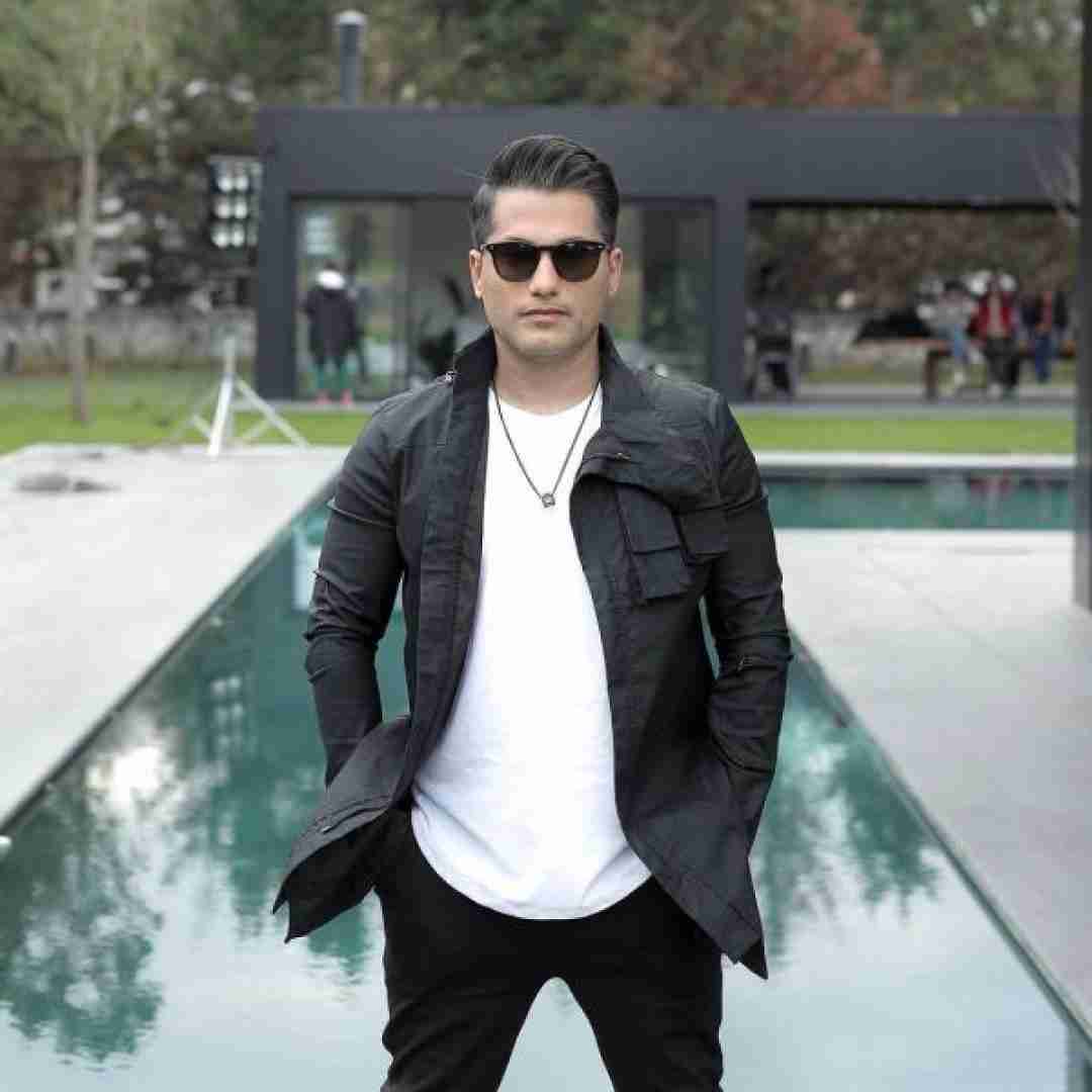 دانلود آهنگ هلی هلی هلی کن بدو یه موزیک شاد پلی کن احمد سعیدی