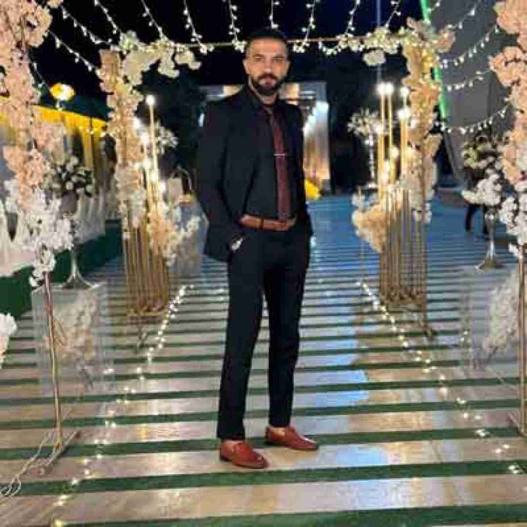دانلود آهنگ تفنگی که در خود ندارد فشنگ به کارت نیاید محمود درزاده