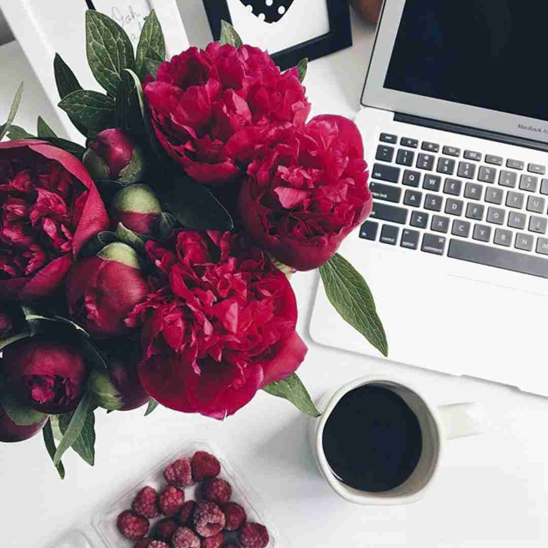 دانلود آهنگ میکنی ذوق بهت میگم دخترم میکنم ذوق صدام کنی بابا