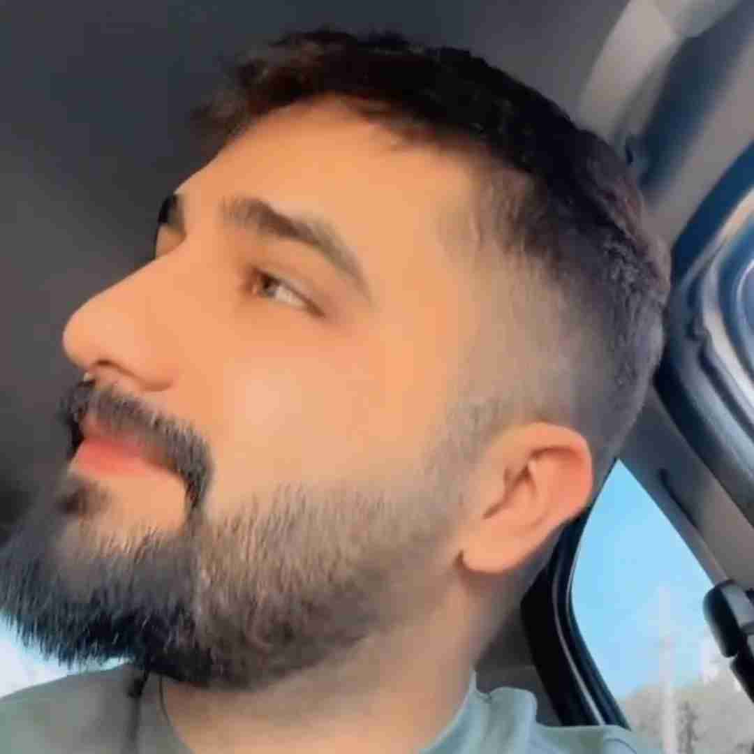 دانلود آهنگ اسمت قسم ﺳﺨﺘﻢ ﮔﺮه ﺧﻮردی ﺑﻪ ﺑﺨﺘﻢ محمد امیری