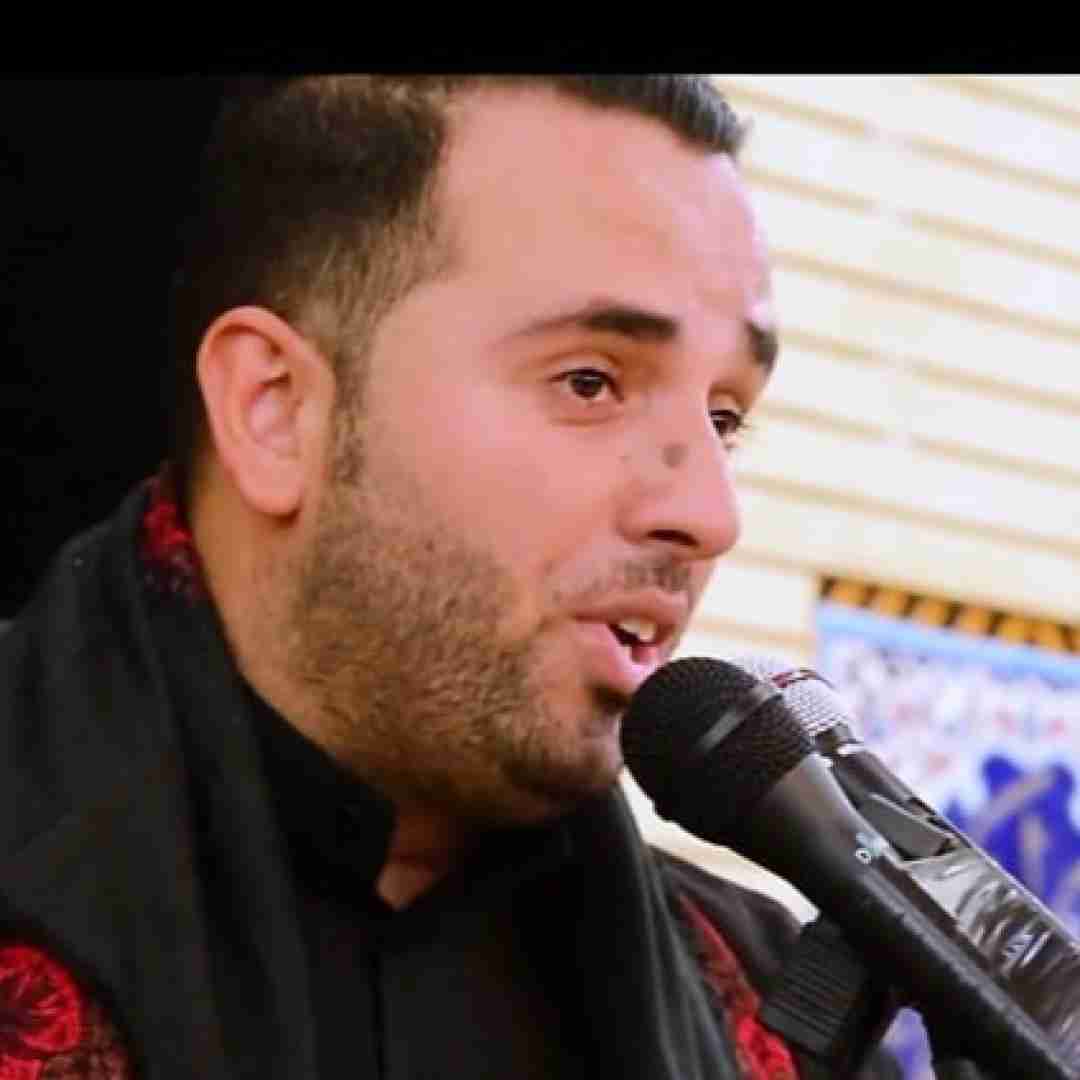 محسن دشتی من نمیفهمم بابا بعضیا با هم چی میگن