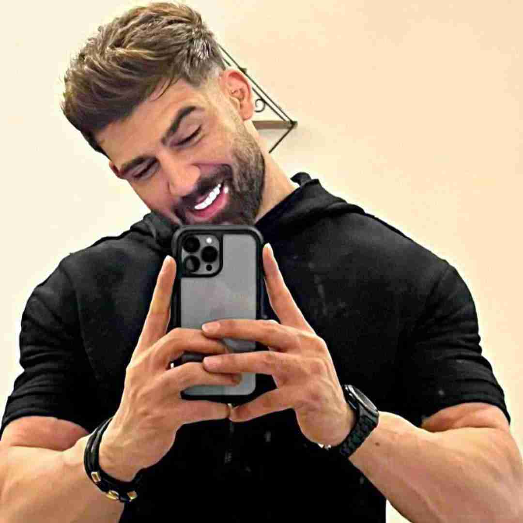 دانلود آهنگ ﺗﻮ ﺑﺮدی اﻣﺎ ﻳﺎدت ﺑﻤﻮﻧﻪ ﺧﺪا ﻛﺸﺘﻰ ﻣﻴﺪه محمد محرمی