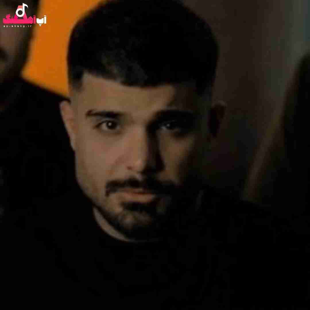 احسان رمضانی دس مه نیس یه وقتایی تنگ میشه دلم