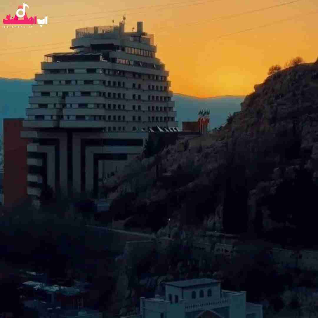 دانلود آهنگ میگیره رو ما وقتی از دست تو آسیه یکم پیره واسه