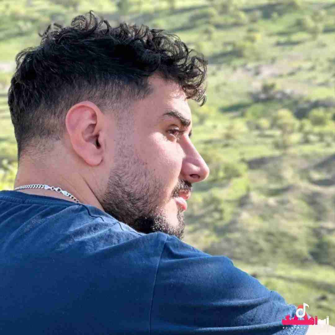 سینا پرهیز پشت کردی به مه رو کردی به کی
