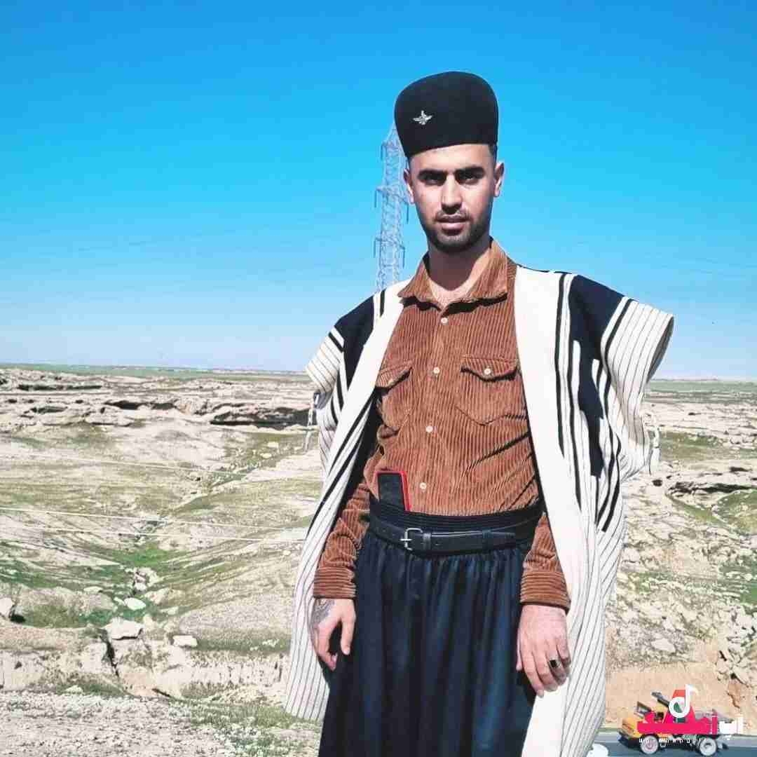 وحید طاهری من تیات چه داری عشق مو دلته فقط بده به مو