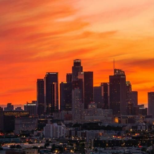 دانلود آهنگ تن تو گرم بود مثل آفتاب سر صبح چشات که