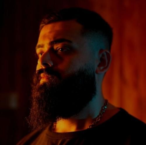 دانلود آهنگ به هیشکی نگو داری میتونی چون این آدما علیراد