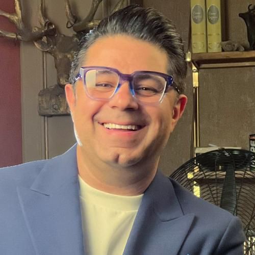 دانلود آهنگ دوباره پشت گریه های بی تو پنهانم حجت اشرف زاده