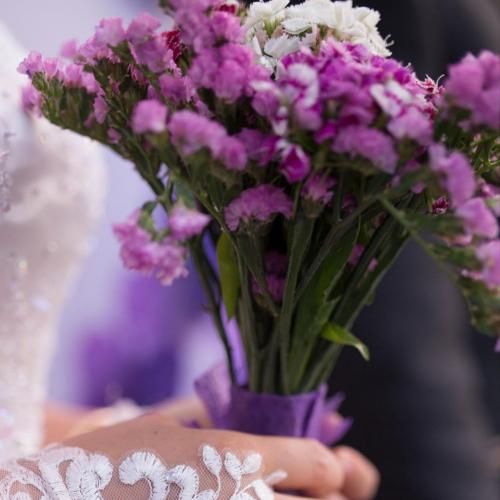 دانلود آهنگ باد لای موت میکرد منو کریزی ادات فرق داره