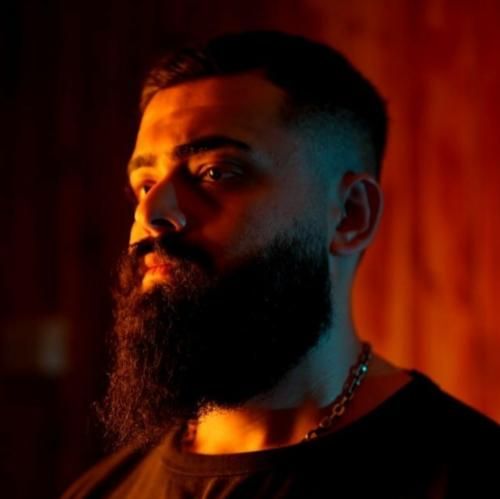 دانلود آهنگ مهم نی برات که با کی میخورم بر علیراد