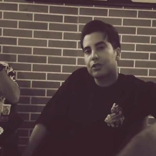 دانلود آهنگ چشای خوشگلت بدجور کرده ولت دور شدی فرشاد آزادی