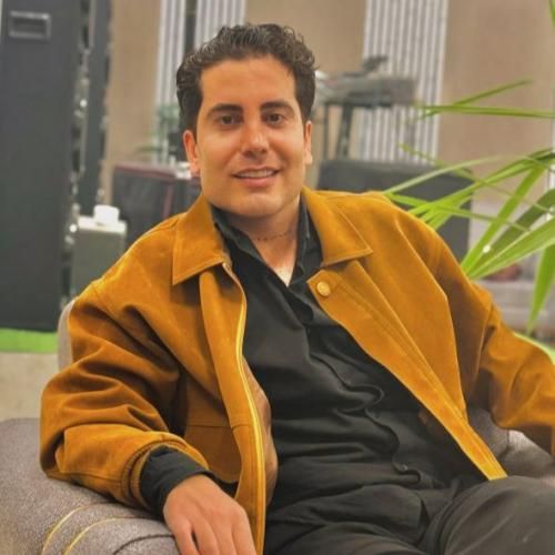 دانلود آهنگ خودم باهات میمونم عشق دلم بیا پیشم فرشاد آزادی