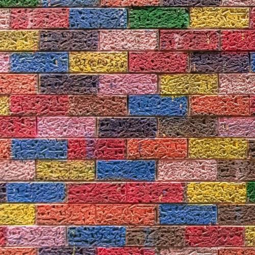 دانلود آهنگ الان هر کی زنگ میزنه میگم کار دارم