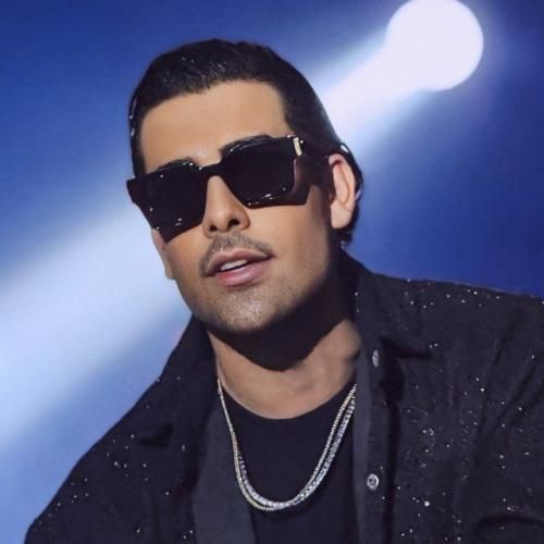 دانلود آهنگ با هرکی میشناسمش داری فرقی رو پوست مجید رضوی