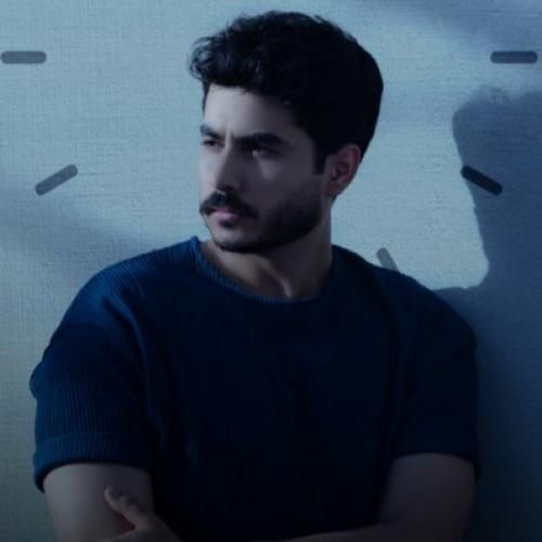 دانلود آهنگ حس میکنم تورو کنارم شبا که نمیبره خوابم یونس بیات