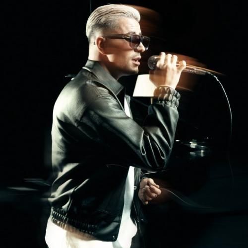 دانلود آهنگ سر لجبازی موهاتو زدی ولی چقد بهت علی حسینی